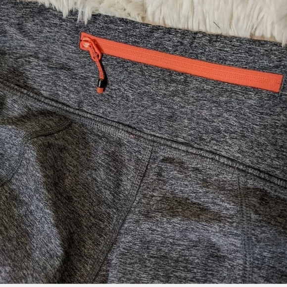 Lululemon cropped pace revival leggings - Picture 8 of 8